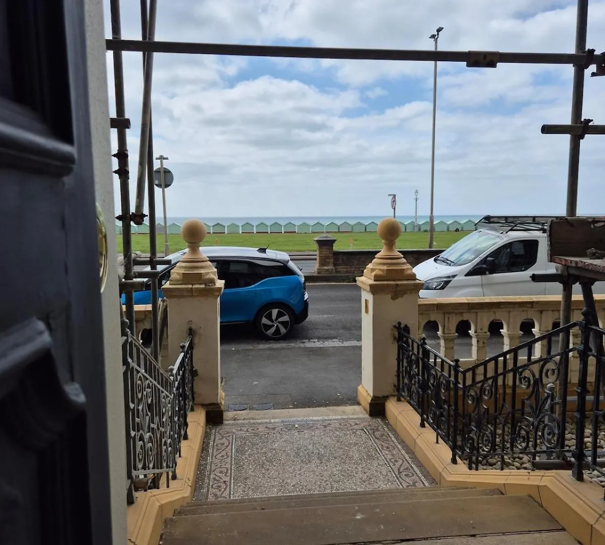 Studio Flat Facing The Beach 브라이턴 영국
