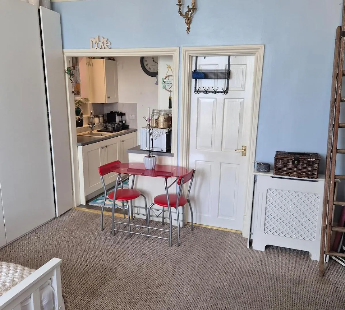 Studio Flat Facing The Beach Hove Apartmán